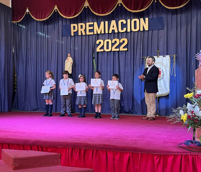 premiación 2023 hatsApp Image 2022-12-11 at 12.37.54 (1)